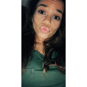 Meet your Posher, Kristina